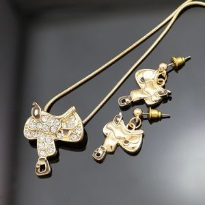 Gold saddle necklace earring set